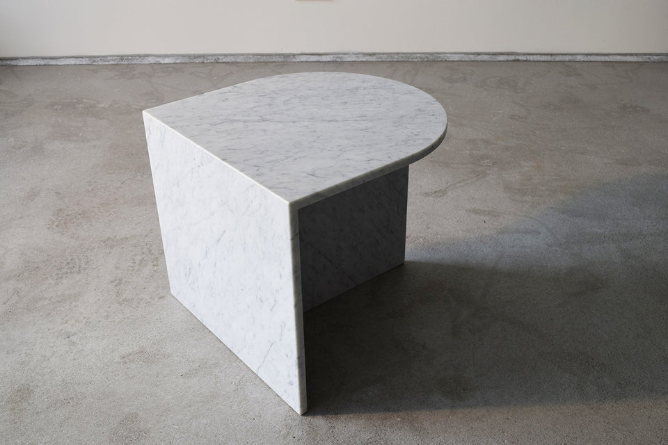 - SALE - FIFTY "Oblong Tall" / marble bianco carrara